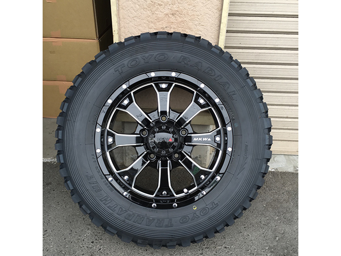 MK-46+BFGoodrichタイヤホイールセット 赤